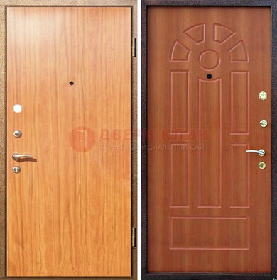 Светлая железная дверь с ламинатом МДФ внутри ДЛ-15 в Щелково