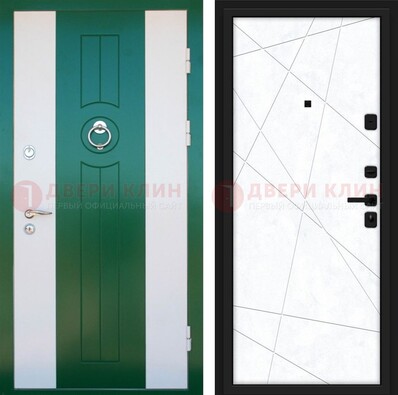 Зеленая железная дверь с панелями МДФ ДМ-369 в Щелково