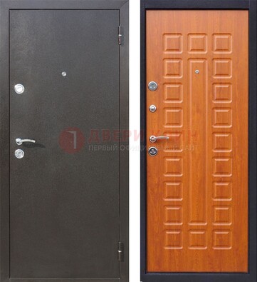 Коричневая стальная дверь с порошковым напылением ДП-202 в Щелково
