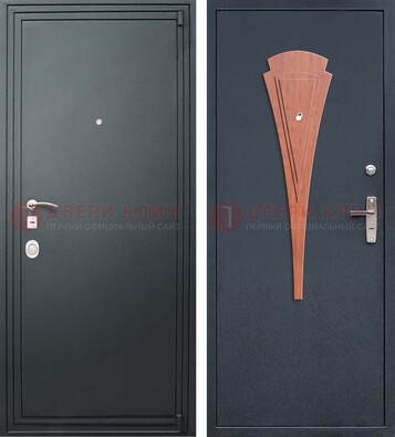 Черная железная дверь с порошковым покрытием и накладкой МДФ внутри ДП-245 в Щелково