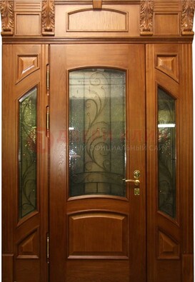 Парадная дверь со стеклянными вставками и ковкой ДПР-36 для дома в Щелково
