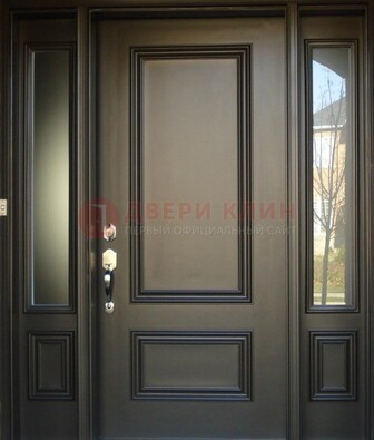 Парадная дверь с отделкой массив ДПР-65 в загородный дом в Щелково