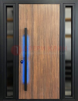Коричневая металлическая дверь со стеклом ДС-69 в Щелково