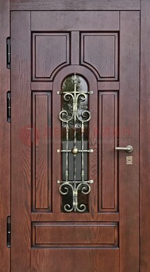 Cтальная дверь со стеклом и ковкой в коричневом цвете ДСК-119 в Щелково