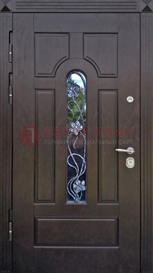 Металлическая дверь со стеклом и ковкой в цвете венге ДСК-142 в Саранске