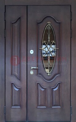 Темная металлическая дверь Винорит со стеклом и ковкой ДСК-239 в Щелково