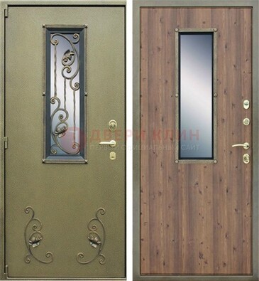 Офисная железная дверь со стеклом и ковкой ДСК-44 в Щелково