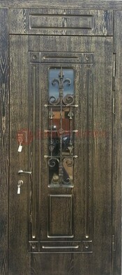 Зеленая входная дверь со стеклом и ковкой ДСК-67 в Щелково