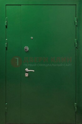 Зеленая распашная тамбурная дверь Порошок ДТМ-47 в Щелково