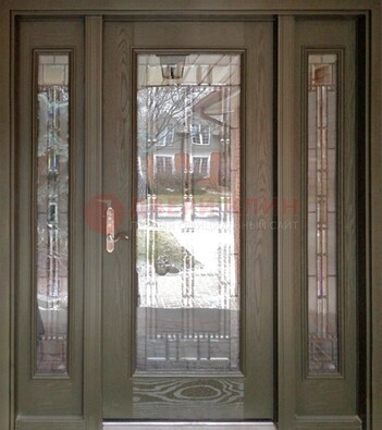 Коричневая стальная дверь с массивом дуба с витражом ВЖ-16 в Щелково