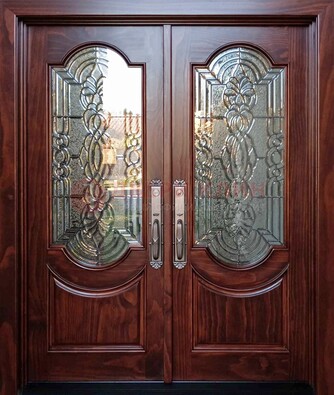 Классическая железная дверь с массивом дуба для входа ВЖ-23 в Щелково